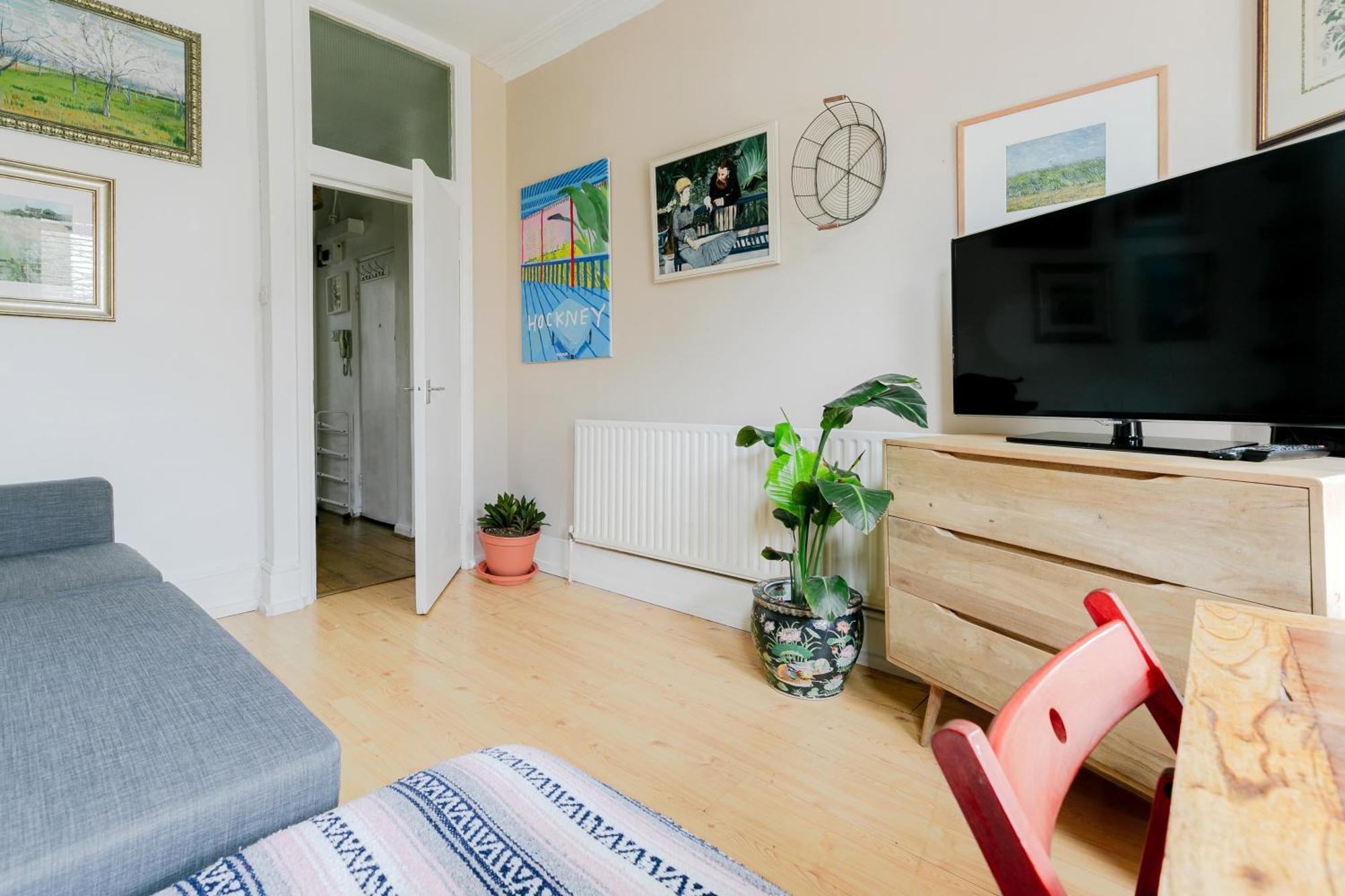 شقة Artistic Pied-A-Terre, Steps From The Tube, Moments From London'S Heart المظهر الخارجي الصورة