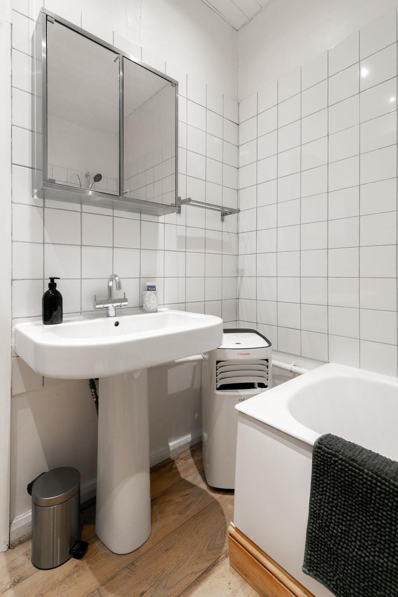 شقة Artistic Pied-A-Terre, Steps From The Tube, Moments From London'S Heart المظهر الخارجي الصورة