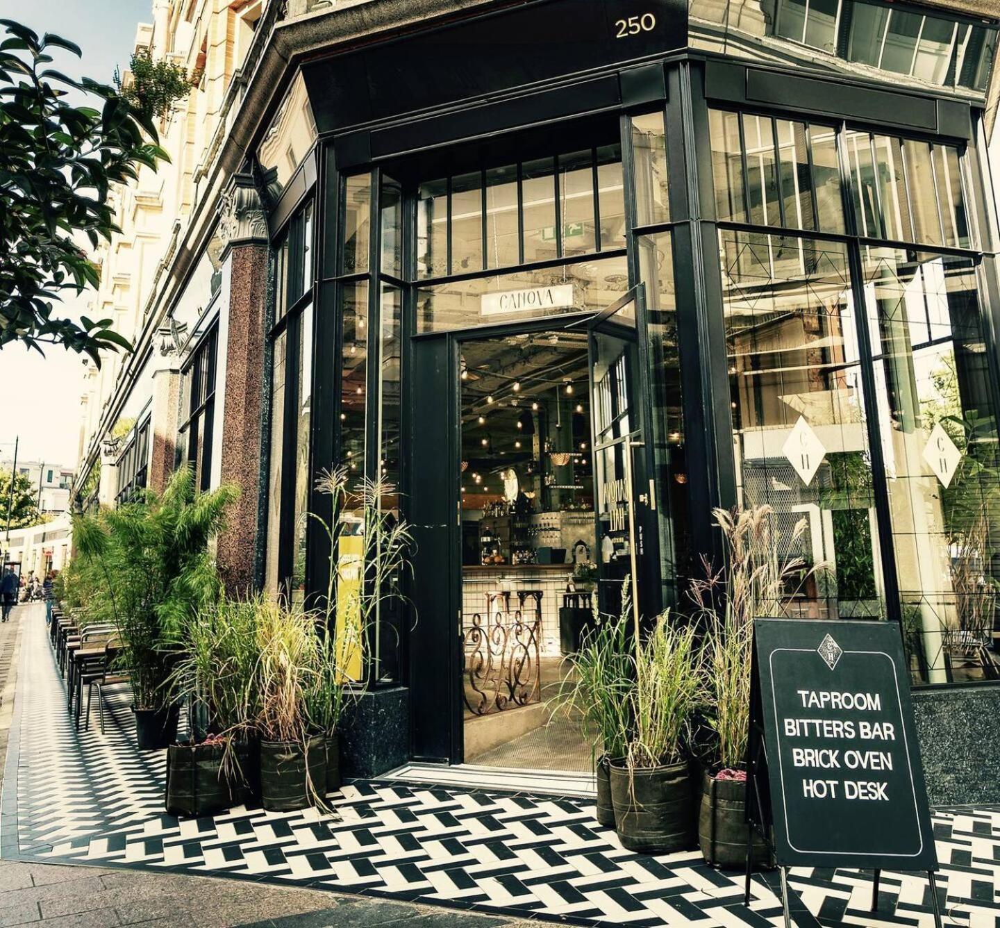 شقة Artistic Pied-A-Terre, Steps From The Tube, Moments From London'S Heart المظهر الخارجي الصورة