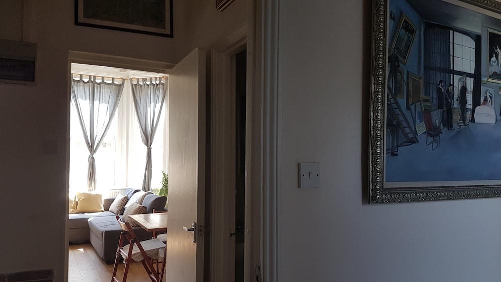 شقة Artistic Pied-A-Terre, Steps From The Tube, Moments From London'S Heart المظهر الخارجي الصورة